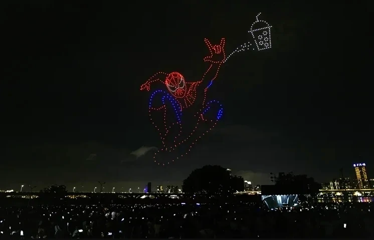 2026大稻埕煙火 蜘蛛人無人機燈光展演