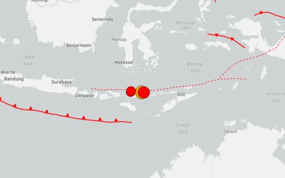 印尼7.7級強震 震央